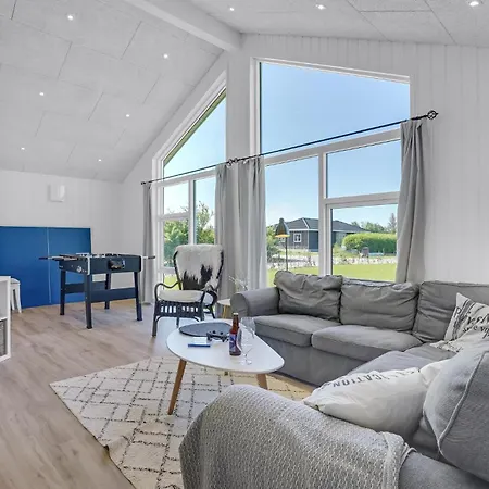 Σπίτι διακοπών Stunning In With Five Bedrooms And Wifi